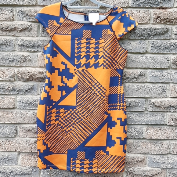 Romeo and Juliet Couture Dress - Picture 1 of 11